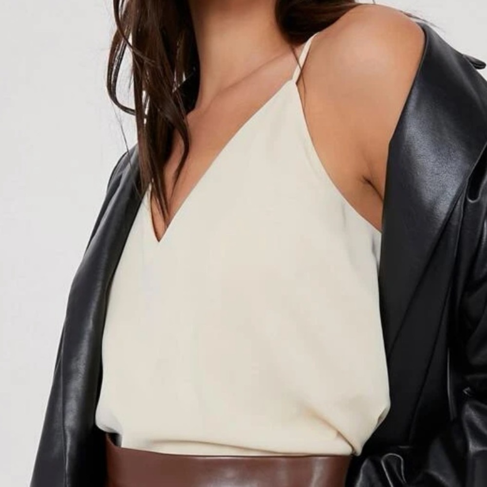 Minimalist Dressy Tank Top V-neck Cami - Picture 13 of 16